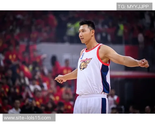 易建联：从篮球场上的传奇到中国体育的象征，如何影响年轻一代运动员成长